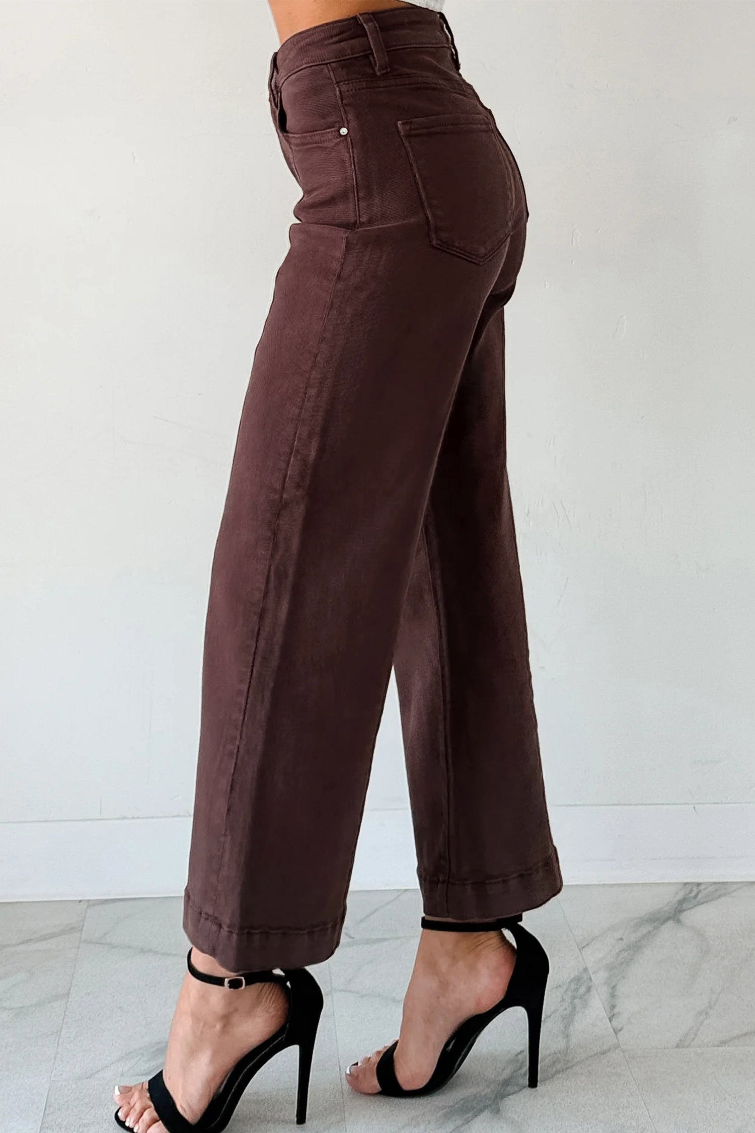 Red Sandalwood Cropped Jeans