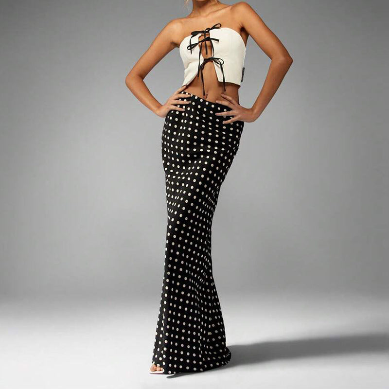 Slim-Fit Polka Dot Skirt